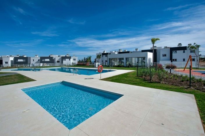 Image No.19-2 Bed Apartment for sale