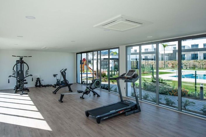 Image No.21-2 Bed Apartment for sale