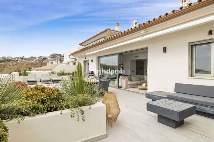 Image No.31-3 Bed Penthouse for sale