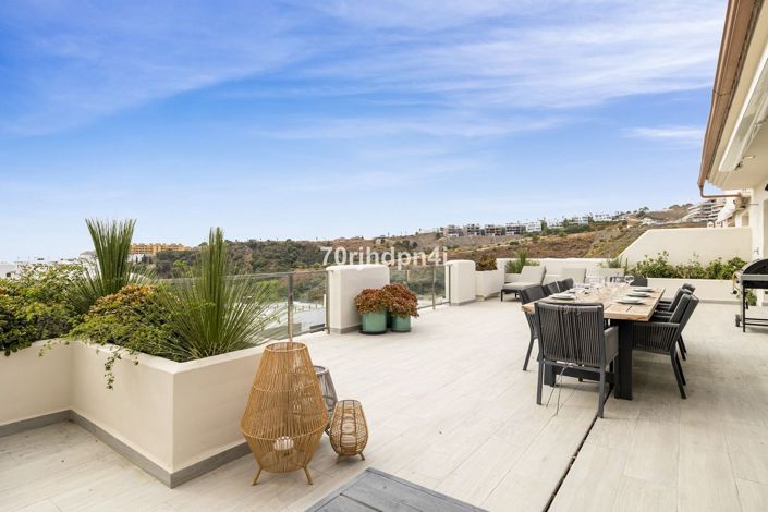 Image No.35-3 Bed Penthouse for sale