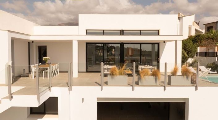 Image No.4-Villa de 3 chambres à vendre à Estepona