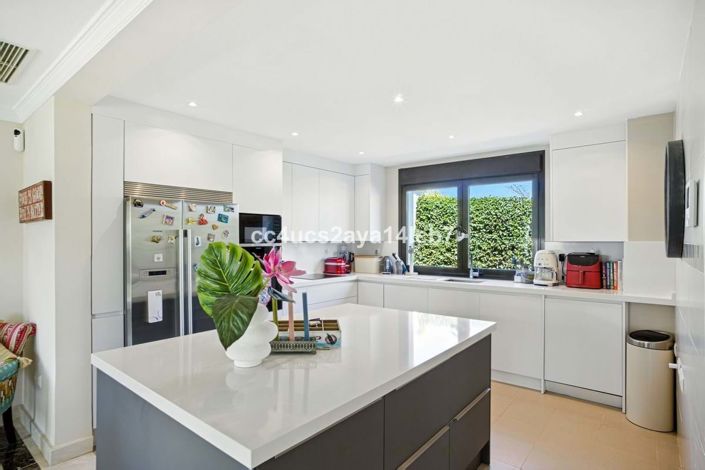 Image No.16-3 Bed Villa for sale