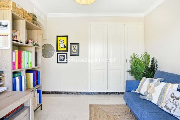 Image No.38-3 Bed Villa for sale