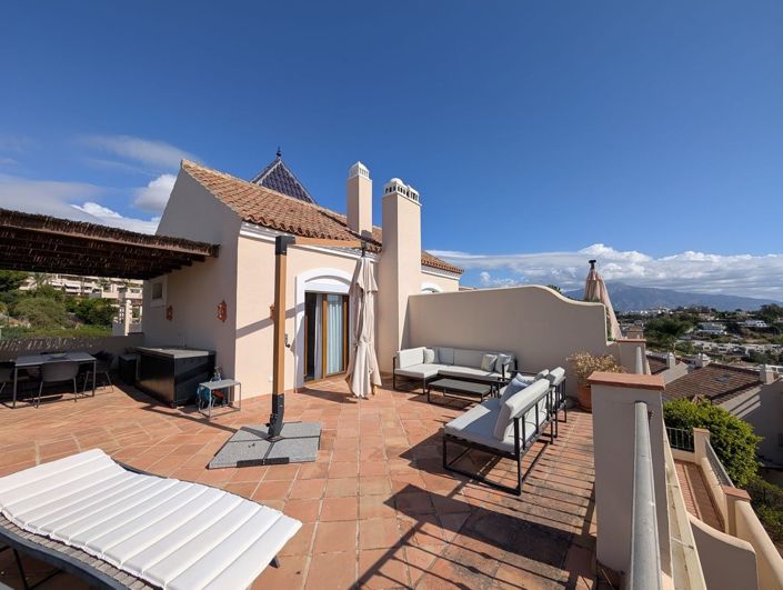 Image No.11-4 Bed Semi-Detached for sale