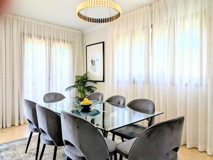 Image No.20-4 Bed Semi-Detached for sale