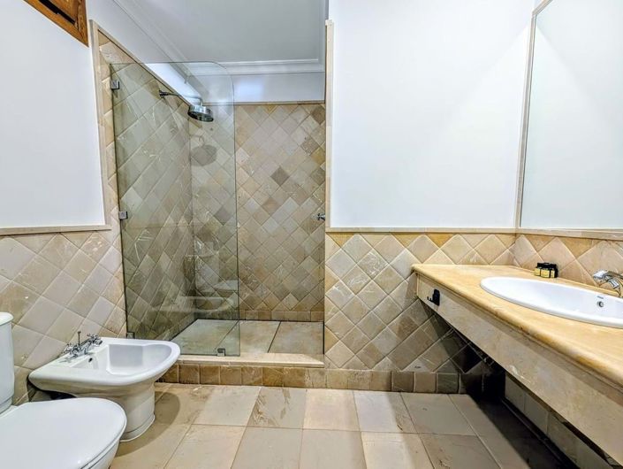 Image No.41-4 Bed Semi-Detached for sale