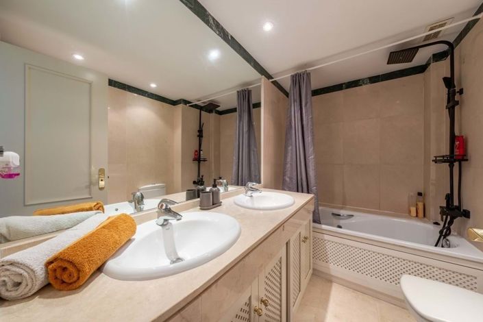 Image No.16-3 Bed Apartment for sale