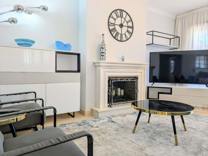 Image No.17-4 Bed Semi-Detached for sale