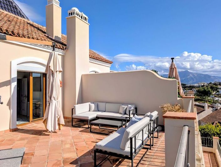 Image No.43-4 Bed Semi-Detached for sale