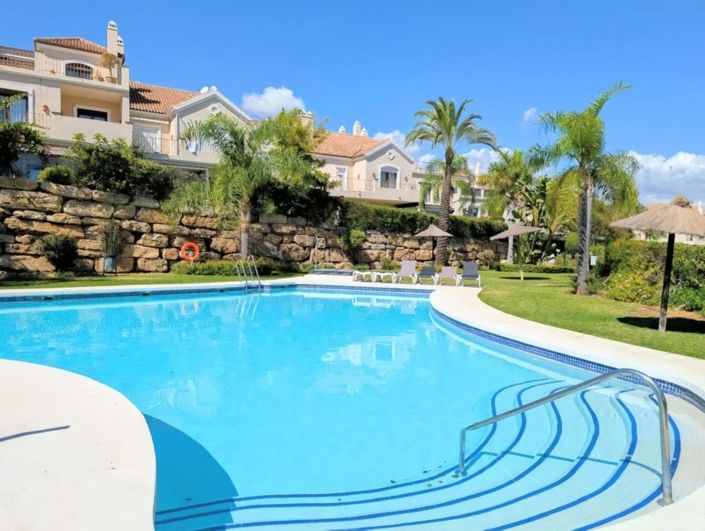 Image No.49-4 Bed Semi-Detached for sale