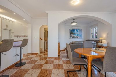 1447-642888-78d1f4f8b6655591b02d22fabb36a692d