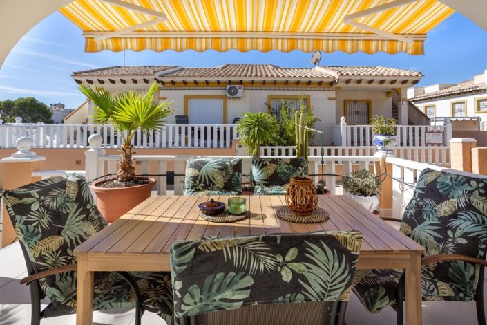 Image No.4-2 Bed Townhouse for sale