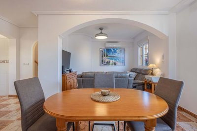 1447-642888-78d1f4f8b6655591b02d22fabb36a692d