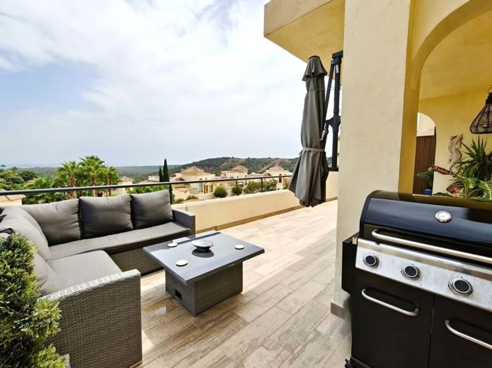 Image No.32-3 Bed Apartment for sale