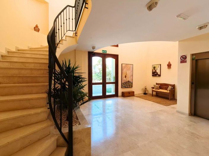 Image No.36-3 Bed Apartment for sale