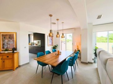 1447-654644-78d1f4f8b6655591b02d22fabb36a692d