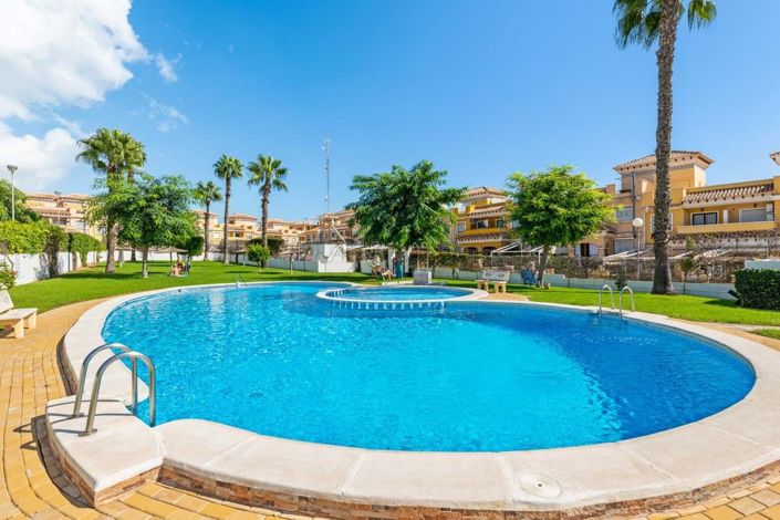 Image No.34-3 Bed Townhouse for sale