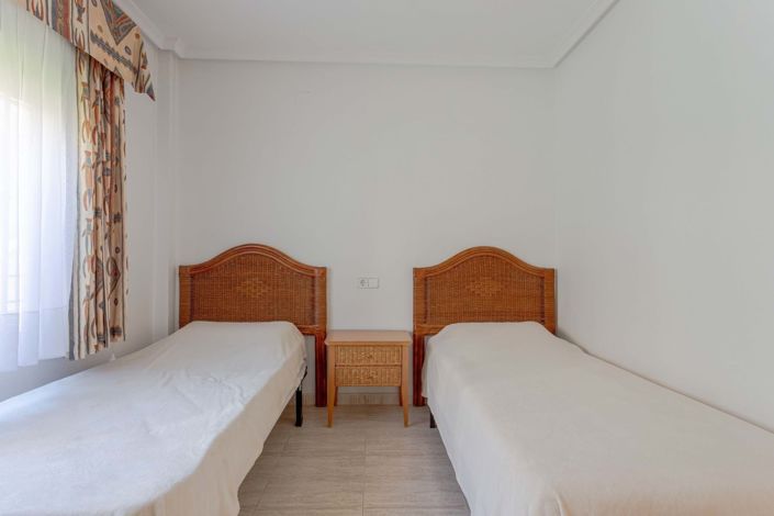 Image No.15-2 Bed Apartment for sale