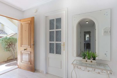 1447-646651-78d1f4f8b6655591b02d22fabb36a692d