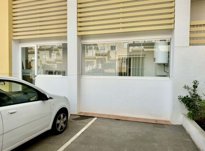 Image No.42-2 Bed Apartment for sale