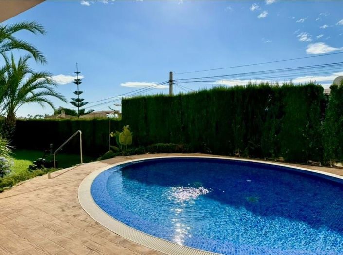 Image No.44-2 Bed Apartment for sale