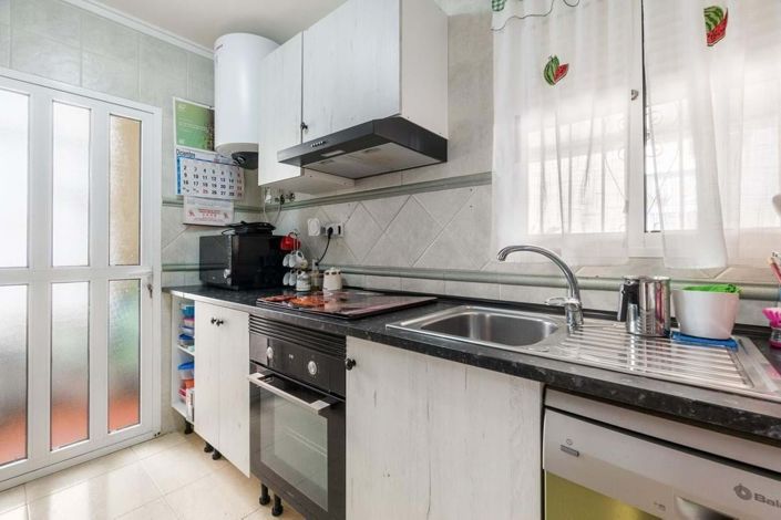 Image No.7-3 Bed Villa for sale