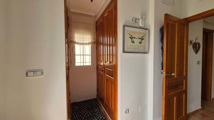 Image No.17-3 Bed Villa for sale