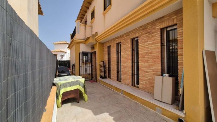 Image No.28-3 Bed Villa for sale