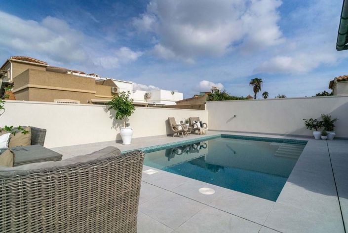 Image No.4-Villa de 3 chambres à vendre à Orihuela Costa