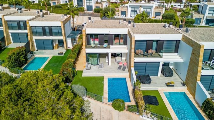 Image No.37-3 Bed Villa for sale