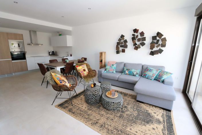 Image No.14-3 Bed Apartment for sale