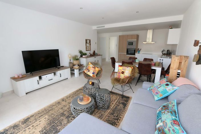 Image No.15-3 Bed Apartment for sale