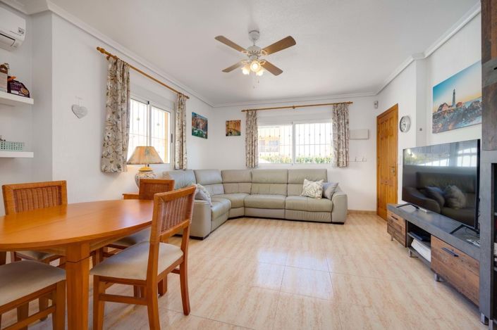 Image No.5-3 Bed Townhouse for sale