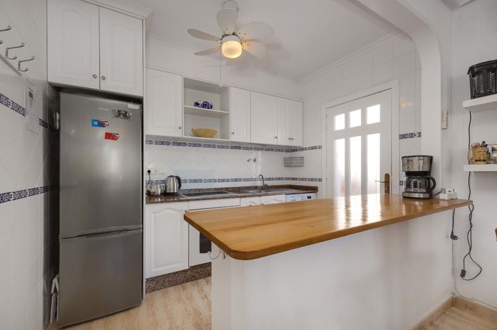 Image No.6-3 Bed Townhouse for sale