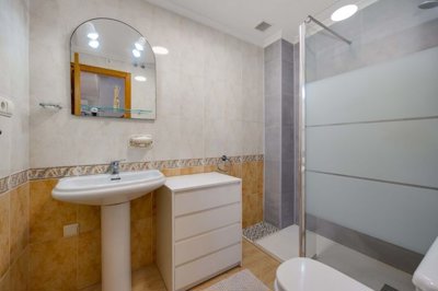 1447-655163-78d1f4f8b6655591b02d22fabb36a692d