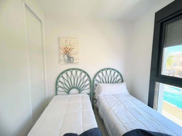 1447-648264-78d1f4f8b6655591b02d22fabb36a692d