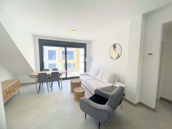 Image No.4-2 Bed Penthouse for sale