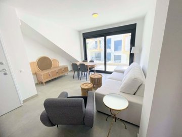 1447-648264-78d1f4f8b6655591b02d22fabb36a692d