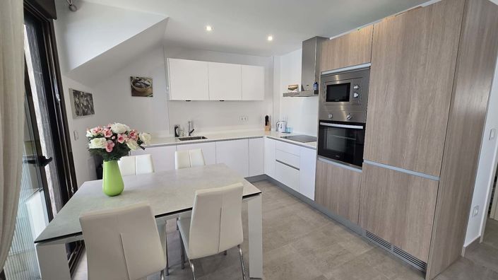 Image No.12-2 Bed Apartment for sale