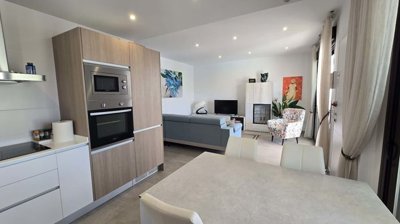 1447-646123-78d1f4f8b6655591b02d22fabb36a692d