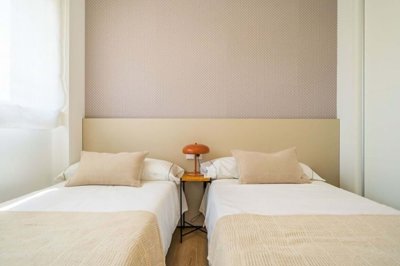 1447-646235-78d1f4f8b6655591b02d22fabb36a692d