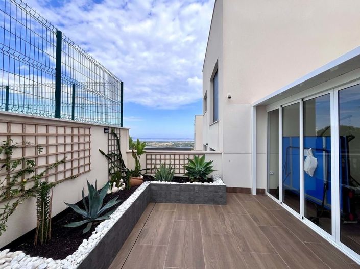 Image No.29-2 Bed Apartment for sale