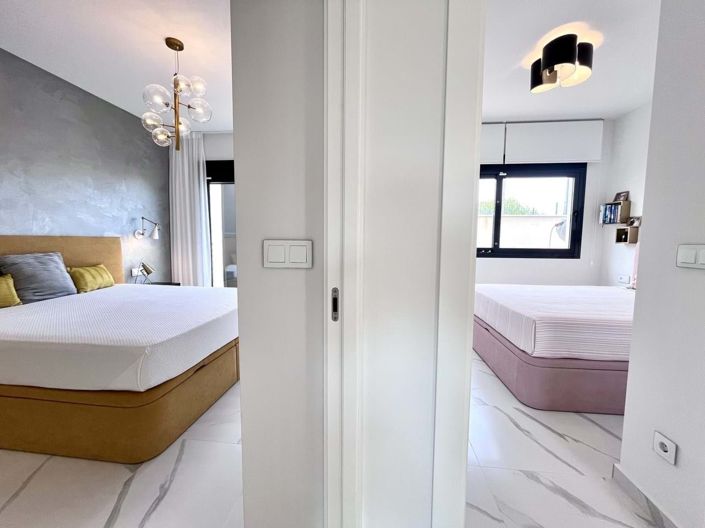 Image No.35-2 Bed Apartment for sale