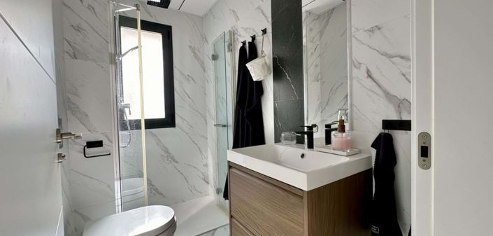 Image No.31-3 Bed Villa for sale