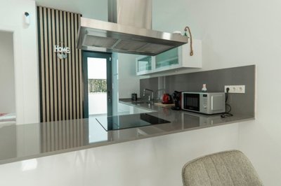 1447-646653-78d1f4f8b6655591b02d22fabb36a692d