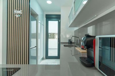 1447-646653-78d1f4f8b6655591b02d22fabb36a692d