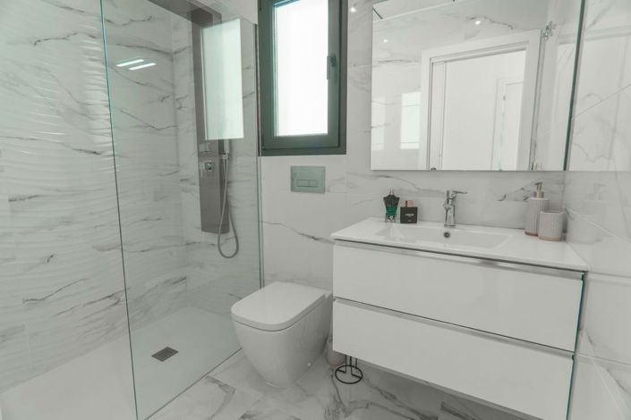 Image No.23-3 Bed Villa for sale