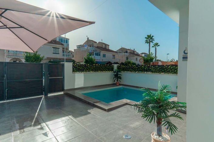 Image No.39-3 Bed Villa for sale