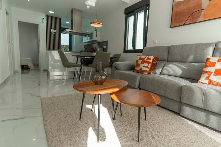 Image No.7-3 Bed Villa for sale