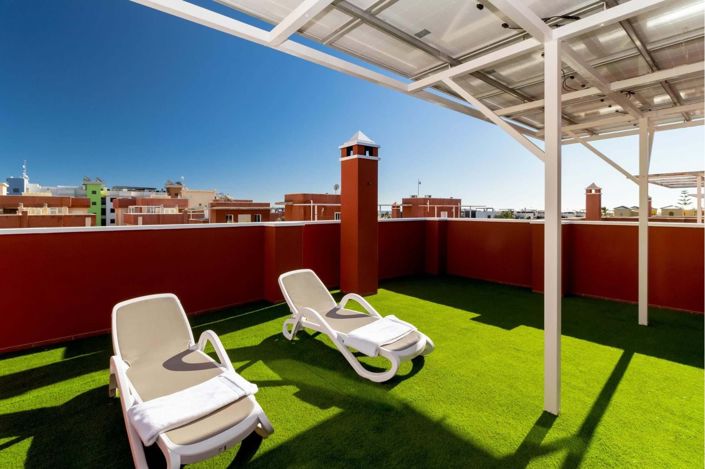 Image No.31-3 Bed Townhouse for sale